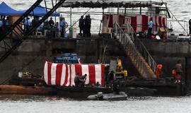 Iš nuskendusio Indijos povandeninio laivo iškelti pirmieji kūnai