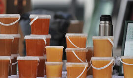 Medaus etiketėse nebeliks žodžio "natūralus"