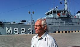 Robotai ir mokslininkai ieškos minų