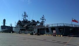 Robotai ir mokslininkai ieškos minų