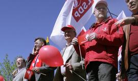 Politikai - lietuviams sunkiausiai "virškinama" žmonių kategorija