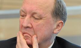 Andrius Kubilius įrašė krepšininkus į skolininkų sąrašą