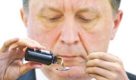 Andrius Kubilius sukrapštė pinigų širdies lašams