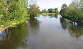 Atmatos upėje pastebėta naftos produktų teršalų