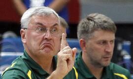 Komentaras: į antrąjį etapą - su matematikos mokytoju ir grupe studentų