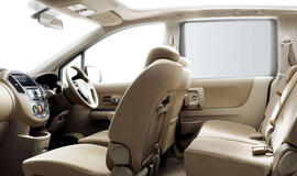 "Nissan" visame pasaulyje atšauks 908,9 tūkst. automobilių