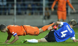 Olandijos futbolininkai nuo pralaimėjimo Estijoje išsigelbėjo pačioje rungtynių pabaigoje