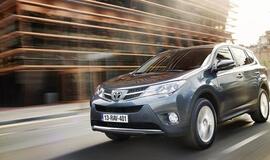 "Toyota" ketina investuoti 181 mln. JAV dolerių į RAV4 gamybą Rusijoje