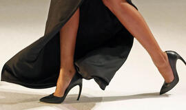 Batai ir rankinė: ar būtina derinti?