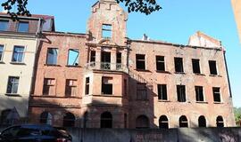 Vietoje apleisto pastato - prabangūs būstai