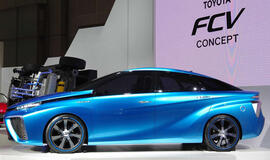 "Toyota" ketina gaminti kuro elementų automobilius jau iki 2015 metų