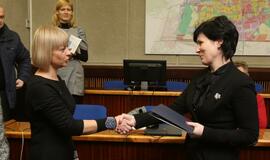 Apdovanoti gražiausių vitrinų puošėjai