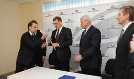 SGD terminalo kapsulės įkasimo ceremonija