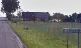 Čiužiakampio kaime mopedo vairuotojas įkando policininkui į ranką ir suplėšė liemenę