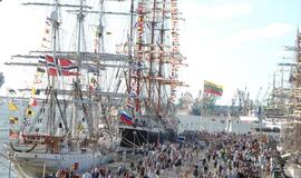 Nori tapti "Tall Ships Regatta" starto uostu