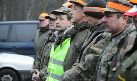 Protestas prieš šernų medžioklę