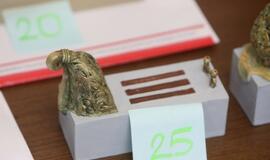 Alėjos suoliukų puošybos idėjos