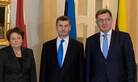 Premjeras: "Rail Baltica" kliūčių nekils, Baltijos šalių pozicija dėl VAE paaiškės gegužės pabaigoje