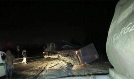 Vilkiko avarija užtvėrė pusę kelio