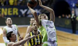 "Fenerbahce Ulker" su Linu Kleiza įveikė "Unicaja" komandą