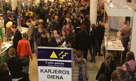 Į aukštąją mokyklą - tik su brandos atestatu