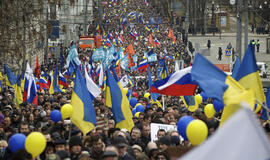 Nutraukė Krymo parlamento įgaliojimus