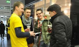 "5 Pėdučių" apklausa apie beglobius gyvūnus