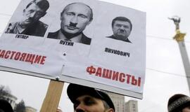 Rusija tikina, kad karo su Ukraina nenori, bet teisėtu prezidentu vadina Viktorą Janukovyčių