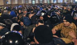 Ukrainoje per susirėmimus žuvo žmogus