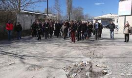 Bazė: žybtelėjo šviesa tunelio gale?