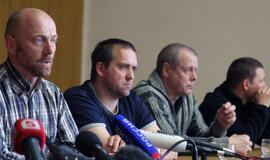 ESBO reikalauja nedelsiant paleisti visus Rytų Ukrainoje sulaikytus stebėtojus