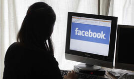 Mokyklose buriasi save žalojančių vaikų bendruomenės