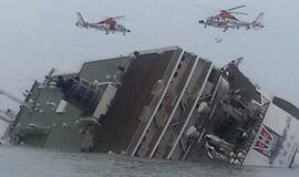 Pietų Korėja: sulaikyti visi 15 nuskendusio kelto "Sewol" įgulos narių