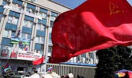 Ukrainos krizė: Kijevas Velykų proga skelbia paliaubas rytiniuose rajonuose