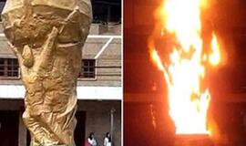 Brazilija: nežinomi piktadariai sudegino šešių metrų aukščio Pasaulio taurės kopiją