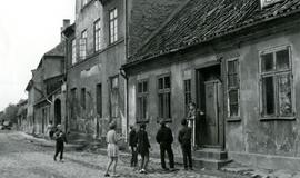 Klaipėdos akvarelės: namai ir žmonės (339)