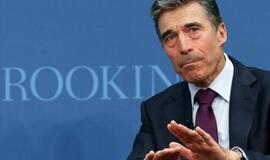 NATO vadovas: Rytų Europoje nebus nei nuolatinių bazių, nei branduolinio ginklo