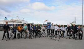 Už Klaipėdą dviračius mynė ir politikai