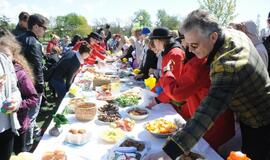 Patiekalas kito mamai