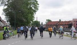 Už Klaipėdą dviračius mynė ir politikai