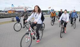 Už Klaipėdą dviračius mynė ir politikai