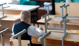 Testai moksleiviams: pagalba ar nereikalinga įtampa?