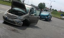 Per avariją Liepų ir Artojo g. sankryžoje sužalota mergina