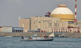 Indija: banga nubloškė į upę daugiau kaip 20 studentų