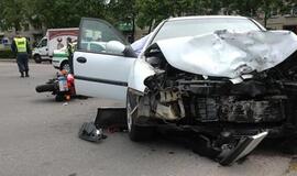 Per savaitę žuvo penki vairuotojai, du keleiviai, du dviratininkai