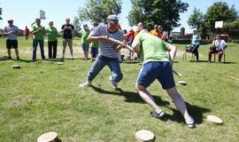 Liaudies žaidimų čempionatas Slengiuose