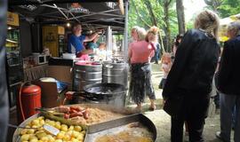 Švėkšnoje šėlo vestuvių muzikantai