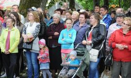 Švėkšnoje šėlo vestuvių muzikantai