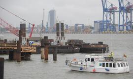 SGD terminalo krantinėje iškeltas statybų vainikas