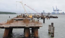 SGD terminalo krantinėje iškeltas statybų vainikas